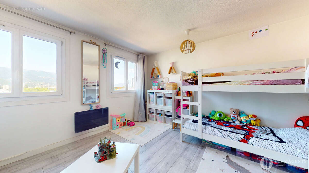 Appartement à ECHIROLLES