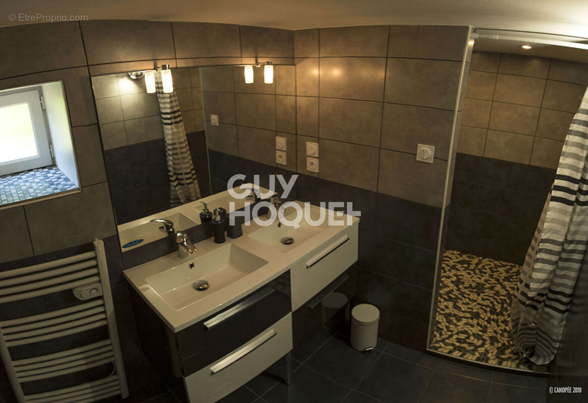 Appartement à AYDAT