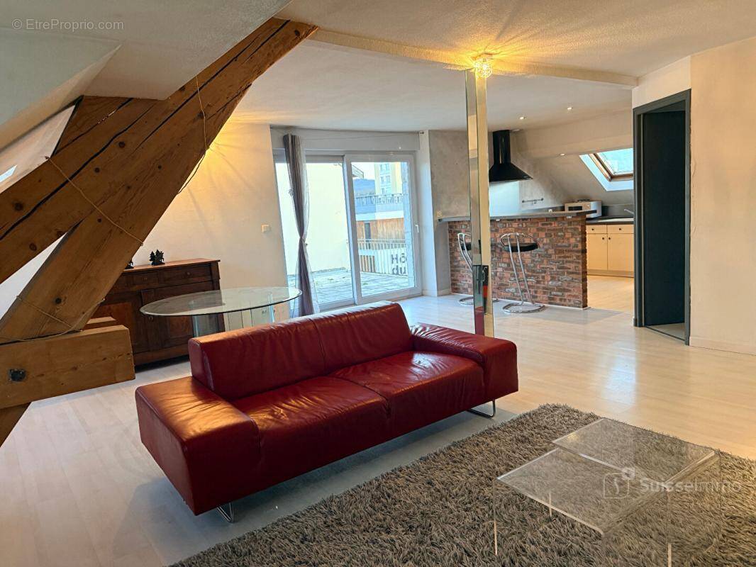 Appartement à LONS-LE-SAUNIER