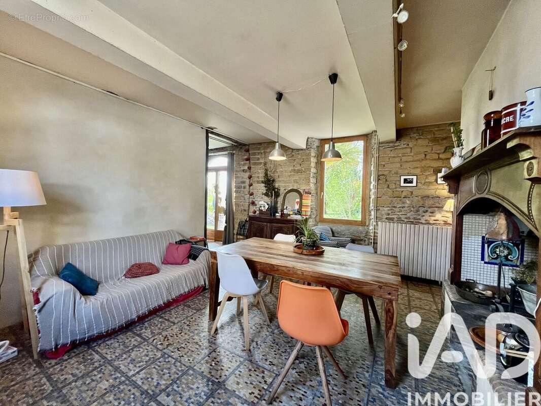 Photo 3 - Maison à POUYASTRUC
