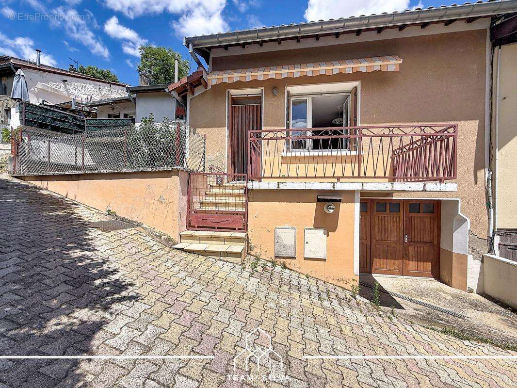 Maison 110 m² à Communay  - photo 15