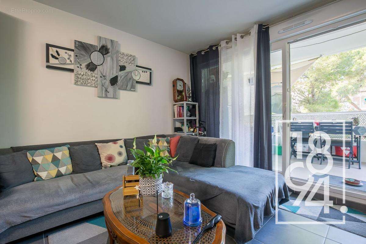 Appartement à MARSEILLE-9E