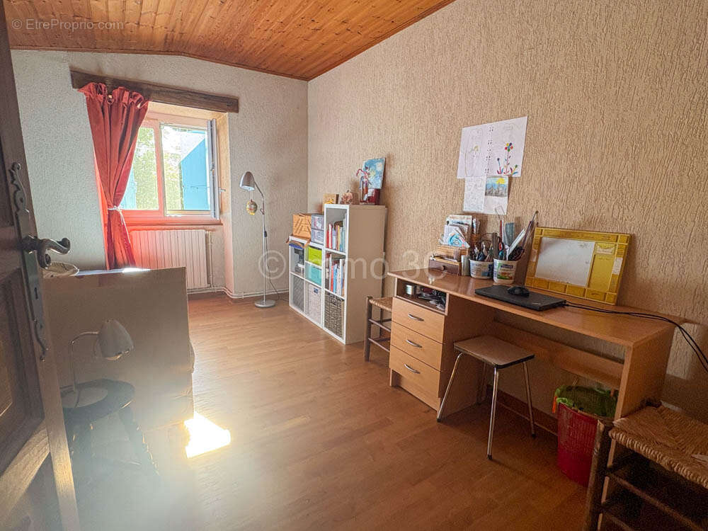 Maison à SAUZE-VAUSSAIS