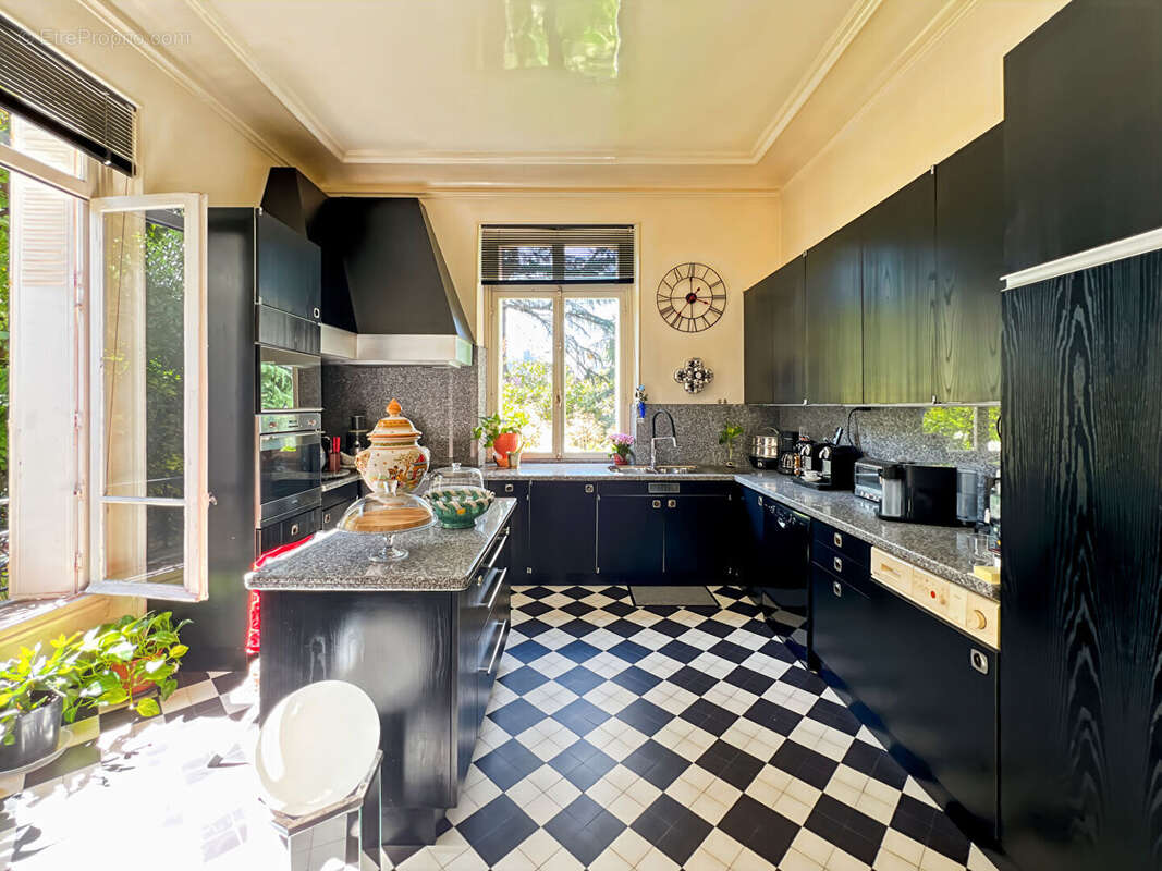 Maison à MANTES-LA-JOLIE