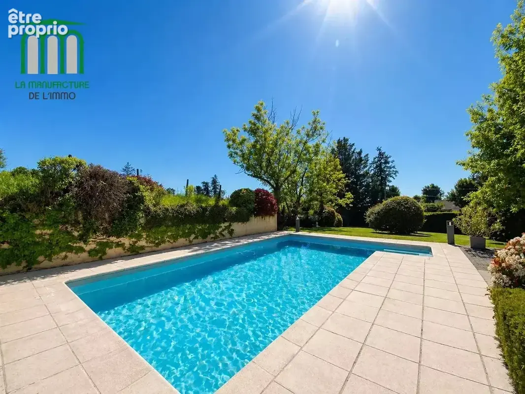 villa de 184m² avec piscine et dépendances / saint-galmier - photo 5