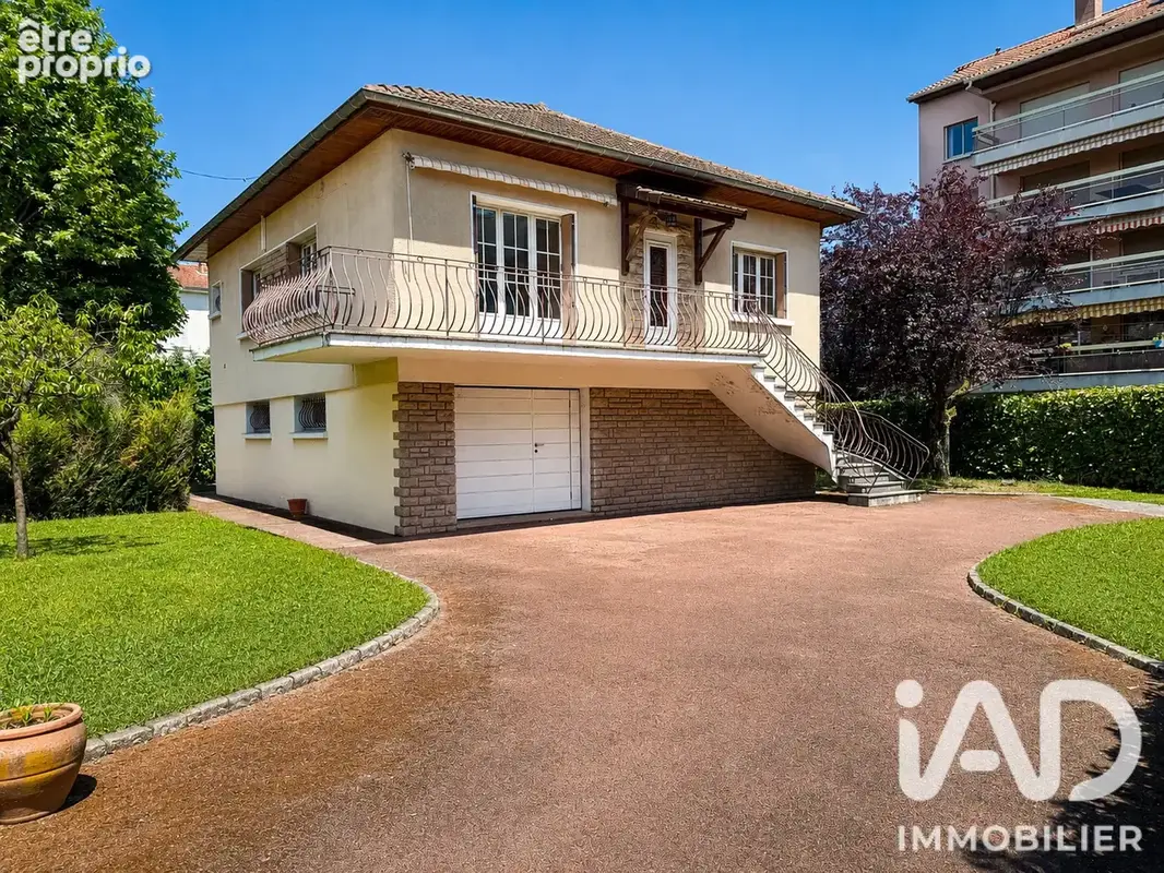Photo 1 - Maison à LYON-5E