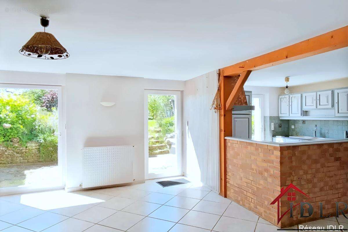 Maison à COUBLANC