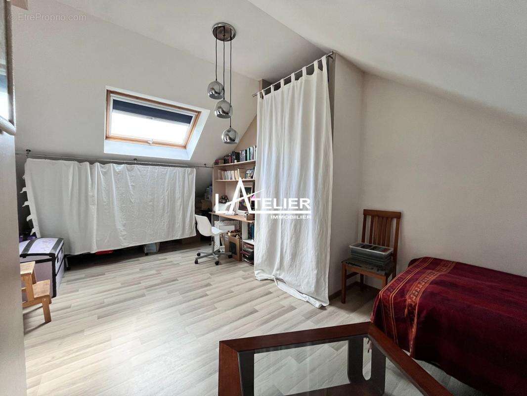 Petit Chantilly - Nantaise rénovée, 5ch, 2 garages, jardin - photo 8