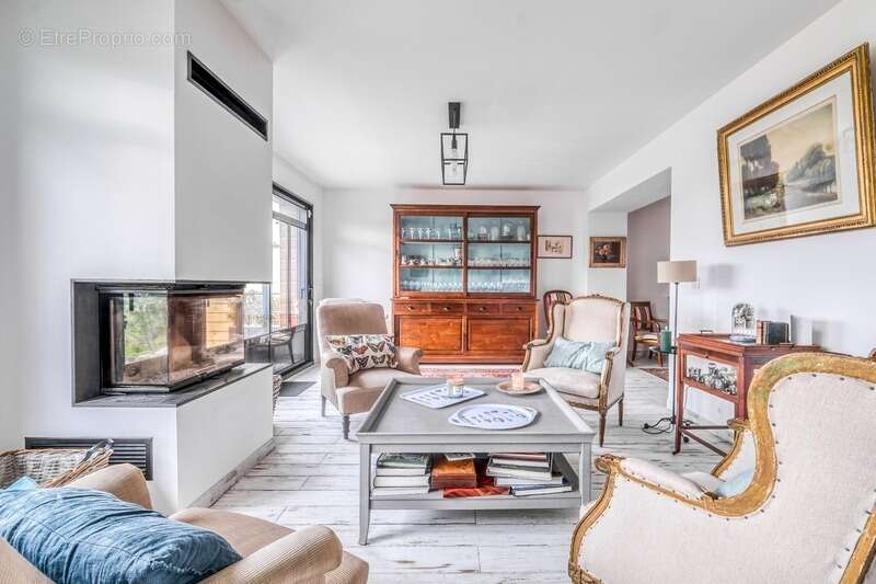 Maison à COULOMMIERS