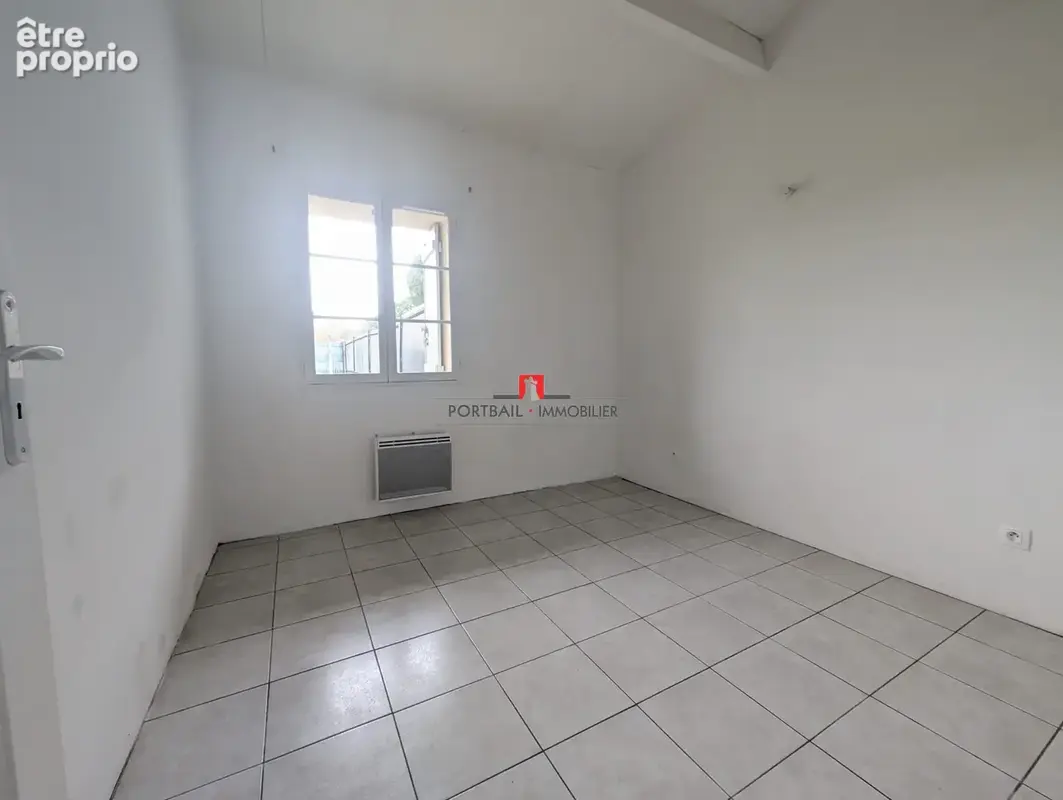 Appartement 147 m² à Berson  - photo 7