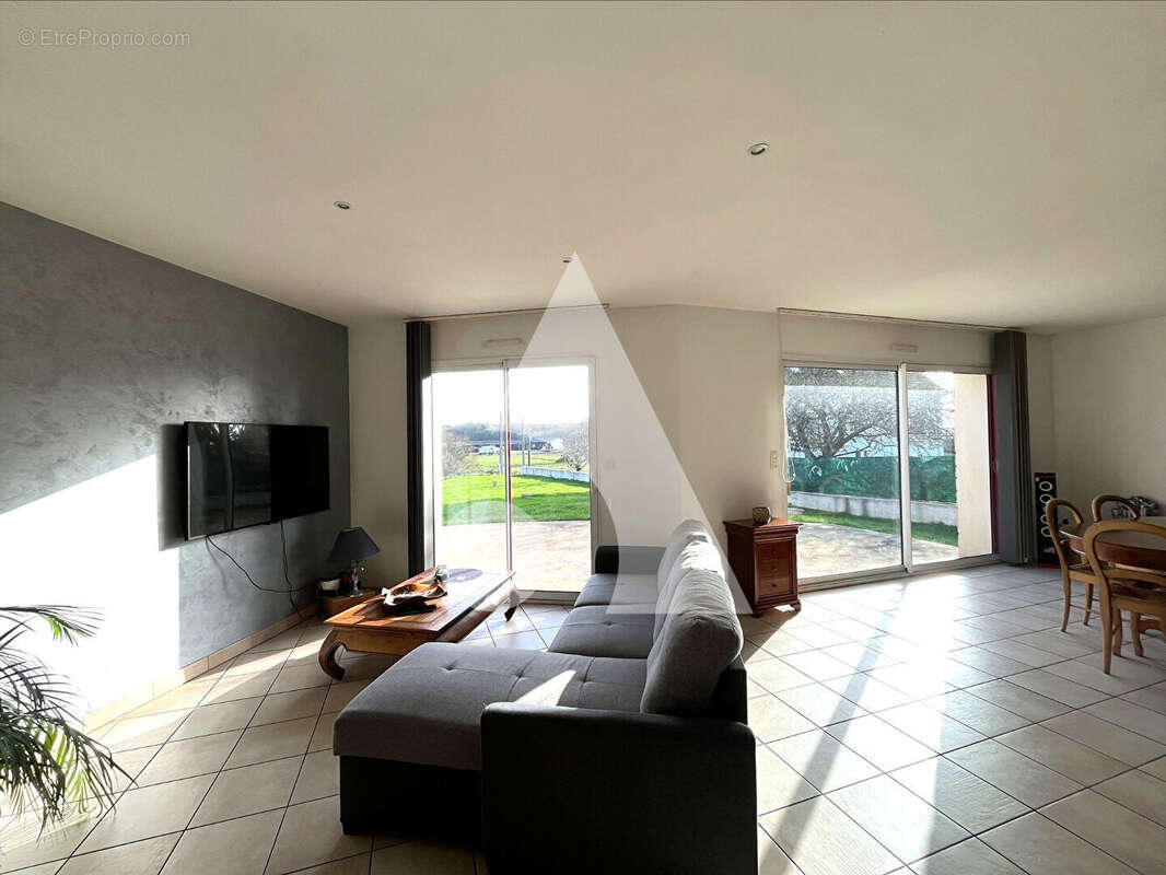 Maison à MERLEVENEZ