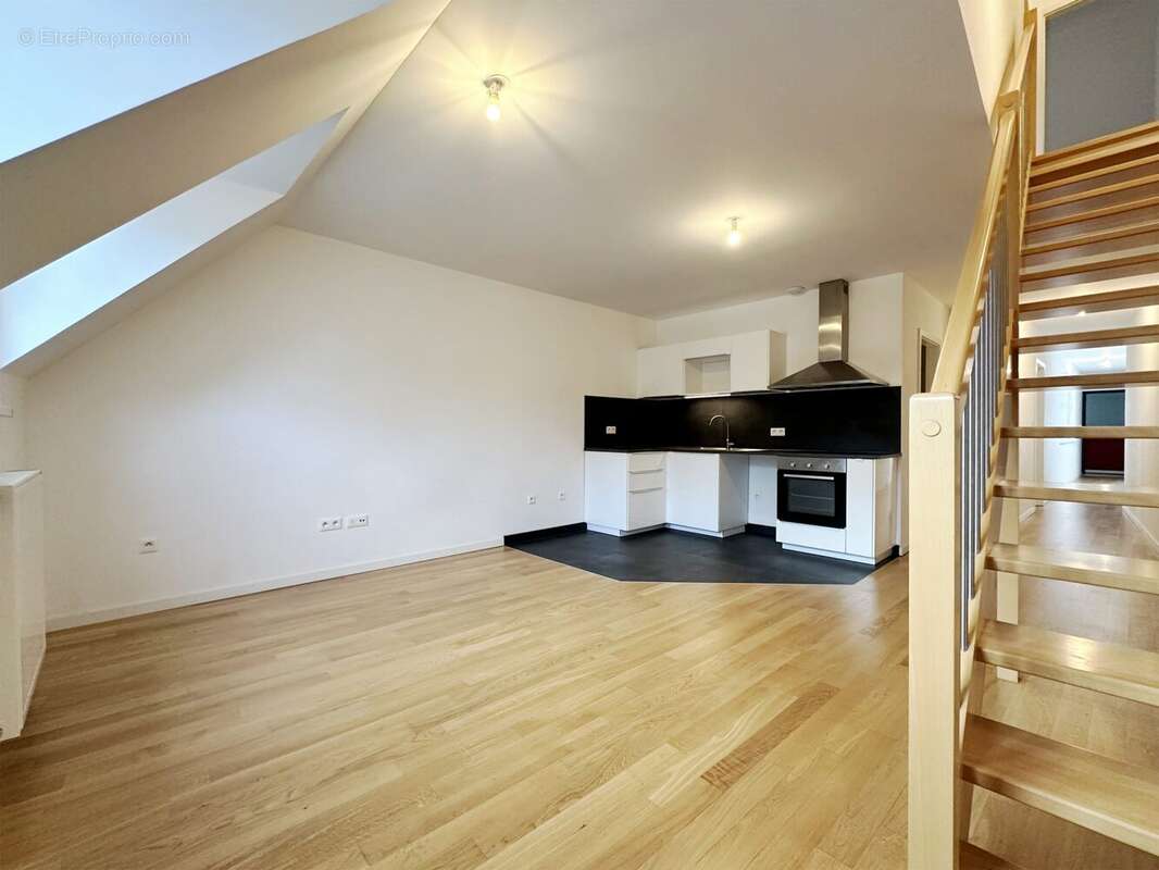 Appartement 69 m² à Strasbourg  - photo 2