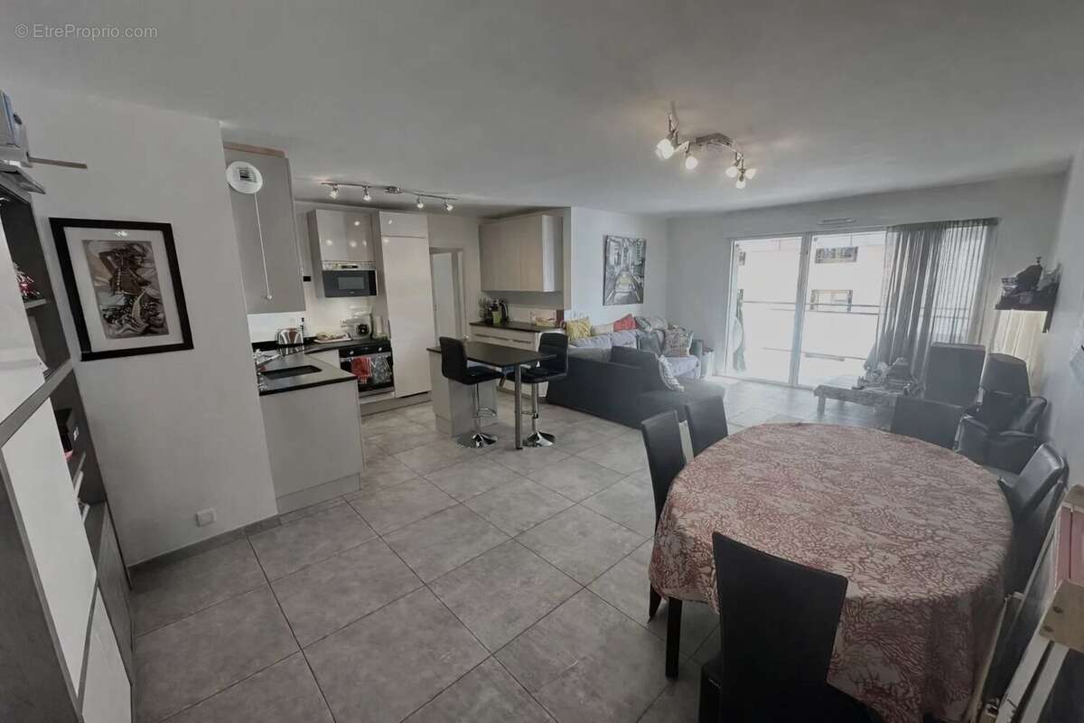 Appartement à AIX-LES-BAINS