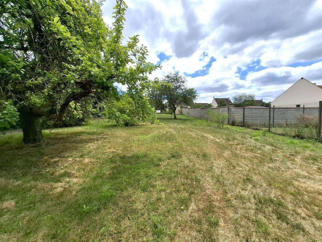 Maison à TROSLY-BREUIL