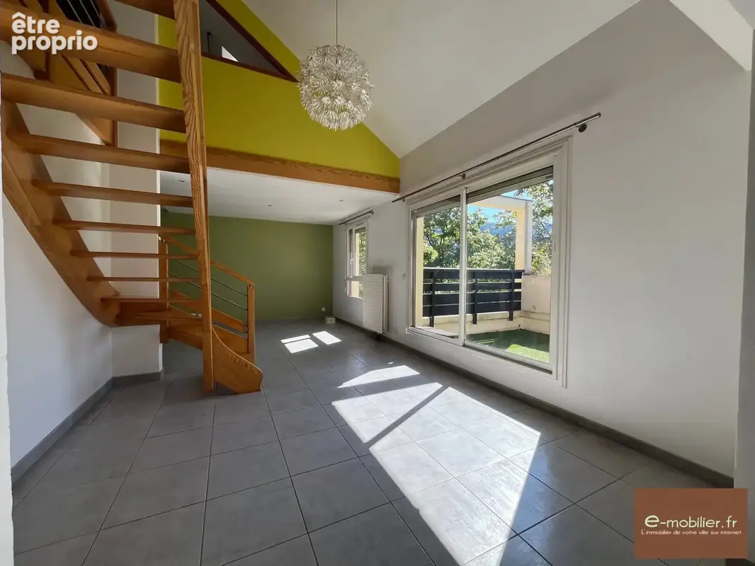 Appartement 5 pièces 106 m² à vendre à Chambery (73000) - photo 3