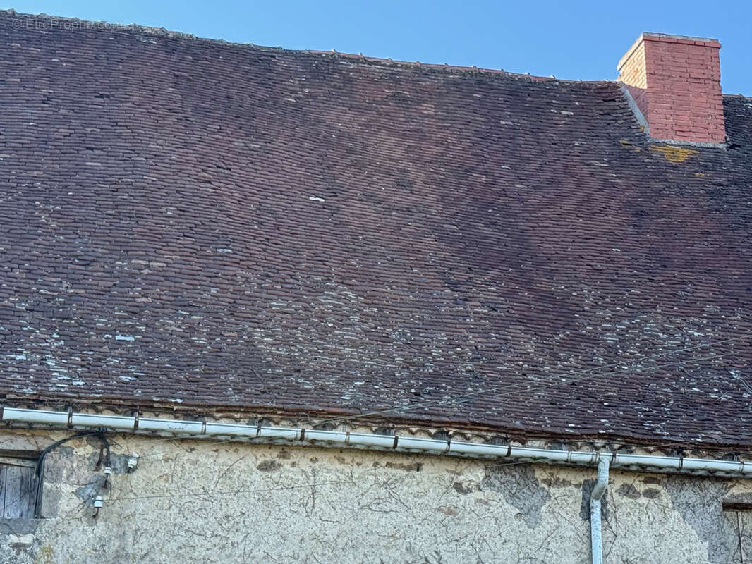 Maison à ARS-LES-FAVETS