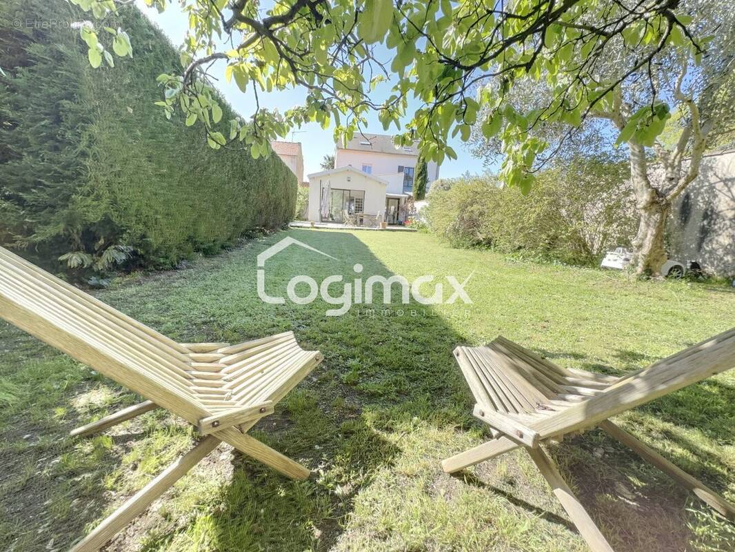 Maison à LA ROCHELLE