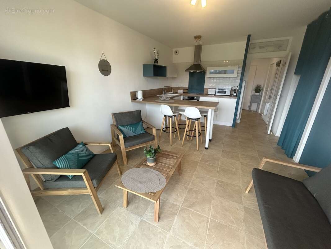 Appartement à POUZAC