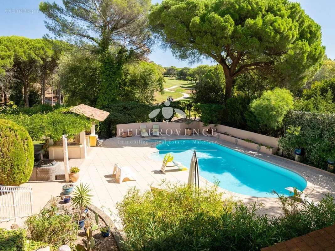 Maison à SAINT-RAPHAEL