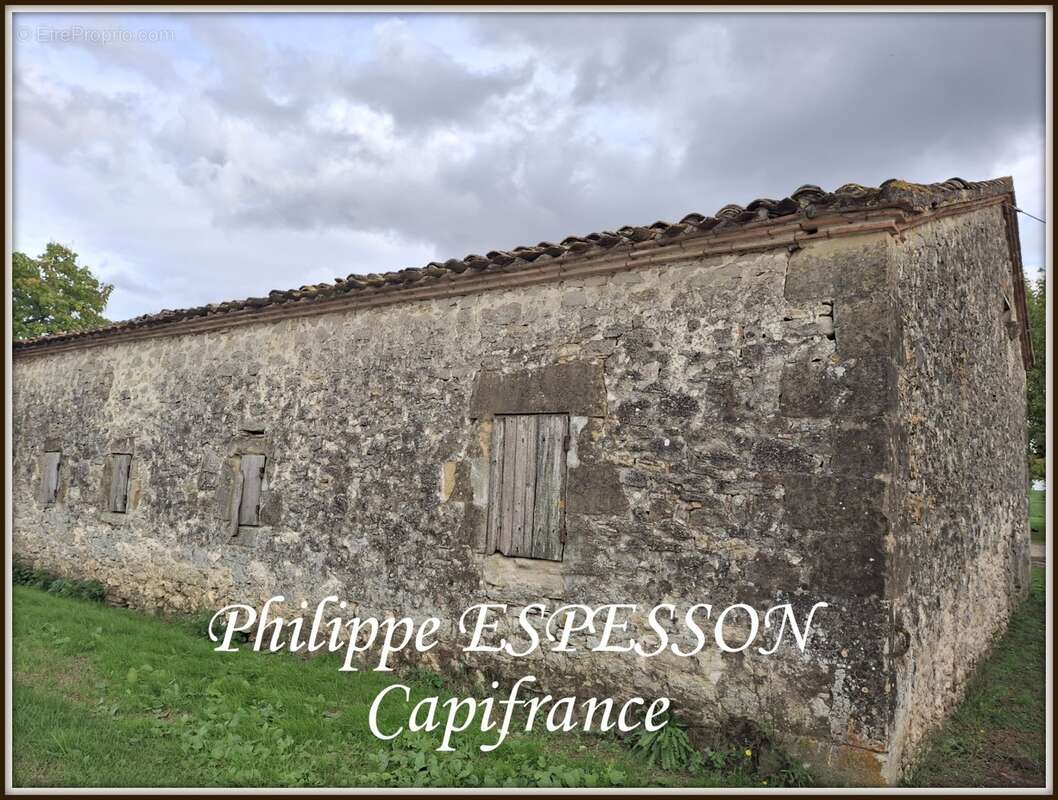 Corps de ferme en pierre sur un parc de 14000 m2 sur levignac de guyenne (47) - photo 7