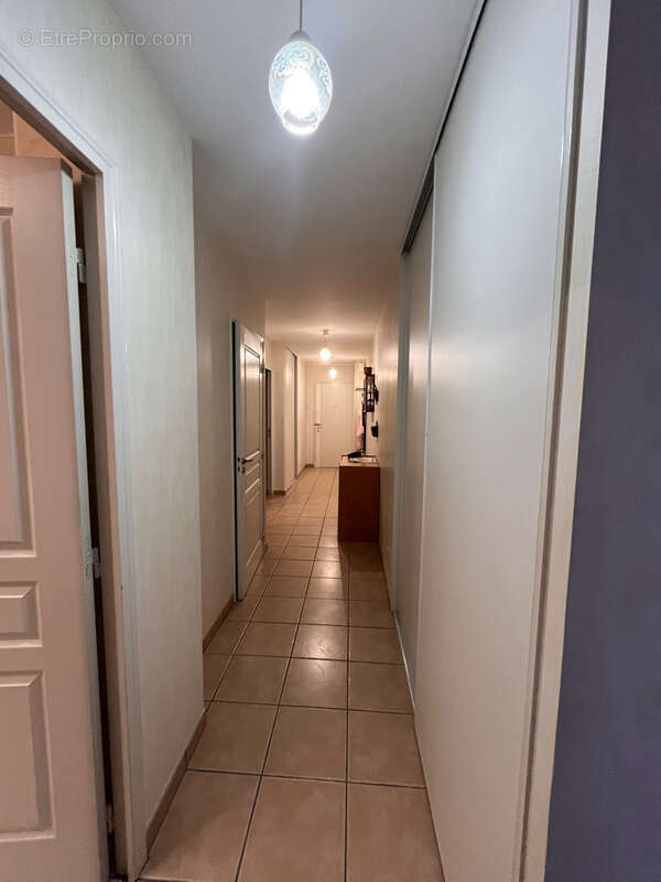 Appartement à MOULINS