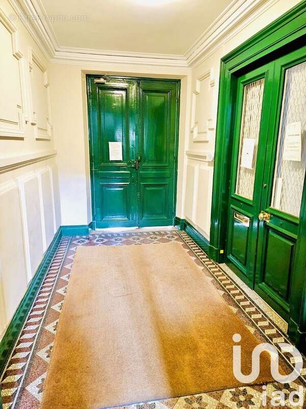 Photo 2 - Appartement à PARIS-16E