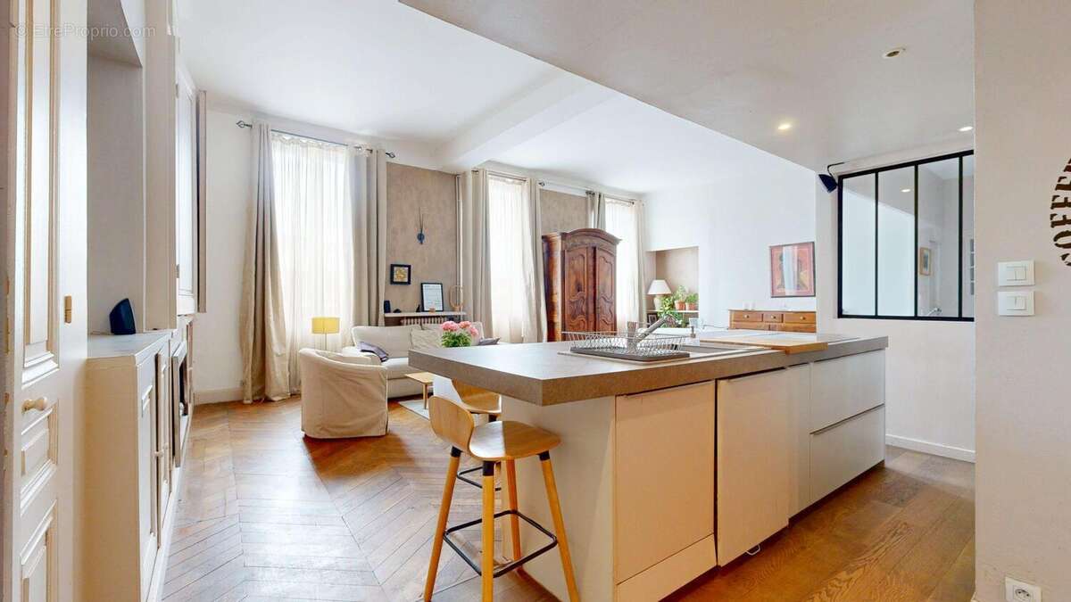 Appartement à LYON-9E