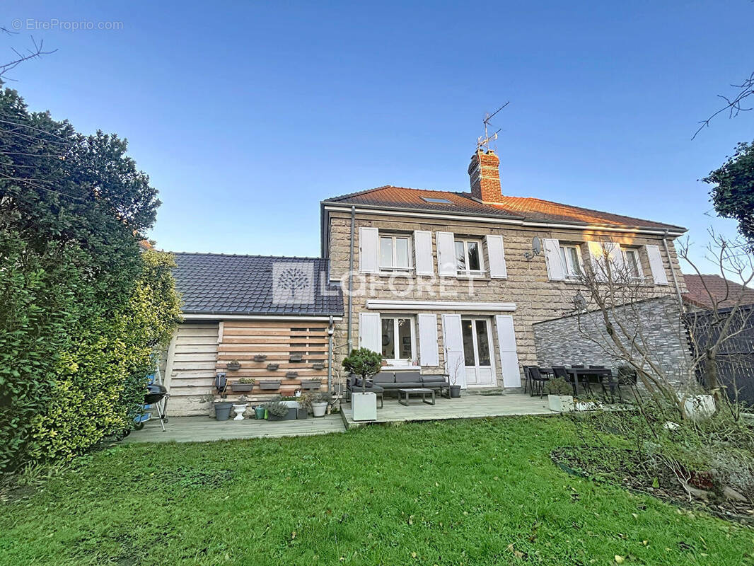 Maison à LE GRAND-QUEVILLY