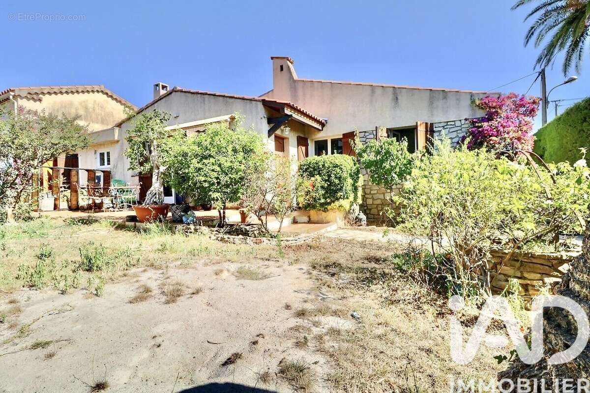 Photo 2 - Maison à LA CIOTAT