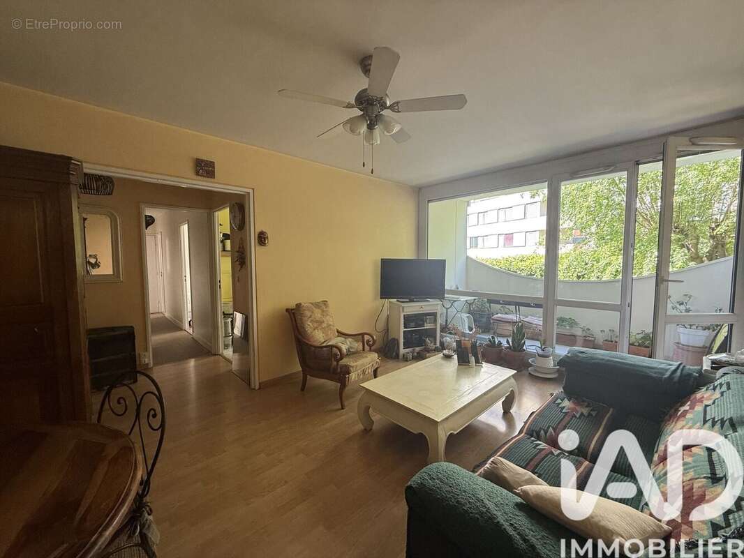 Photo 2 - Appartement à CHELLES