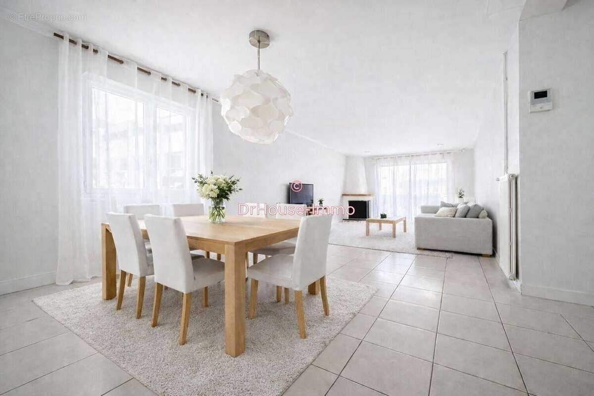 Maison 136 m² à Cenon  - photo 15