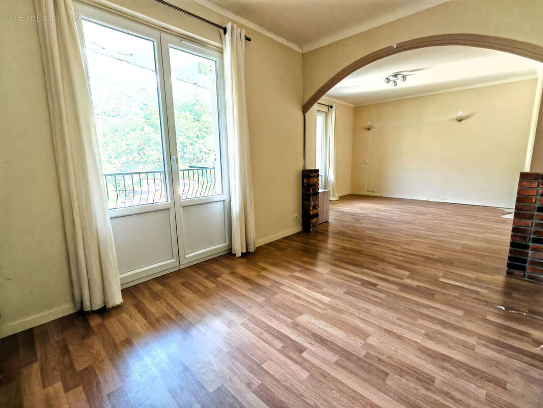 Appartement 84 m² à Roquebilliere  - photo 3