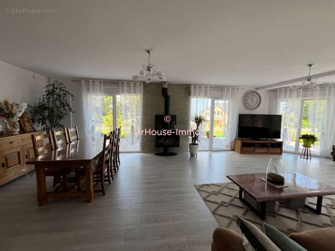 Maison 193 m² à Grangues  - photo 8