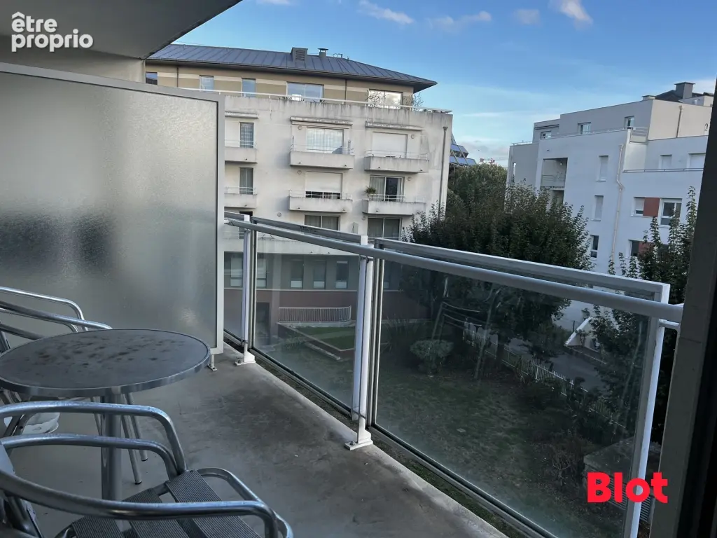 Appartement 4 pièces 82 m² à vendre à Rennes (35000) - photo 2