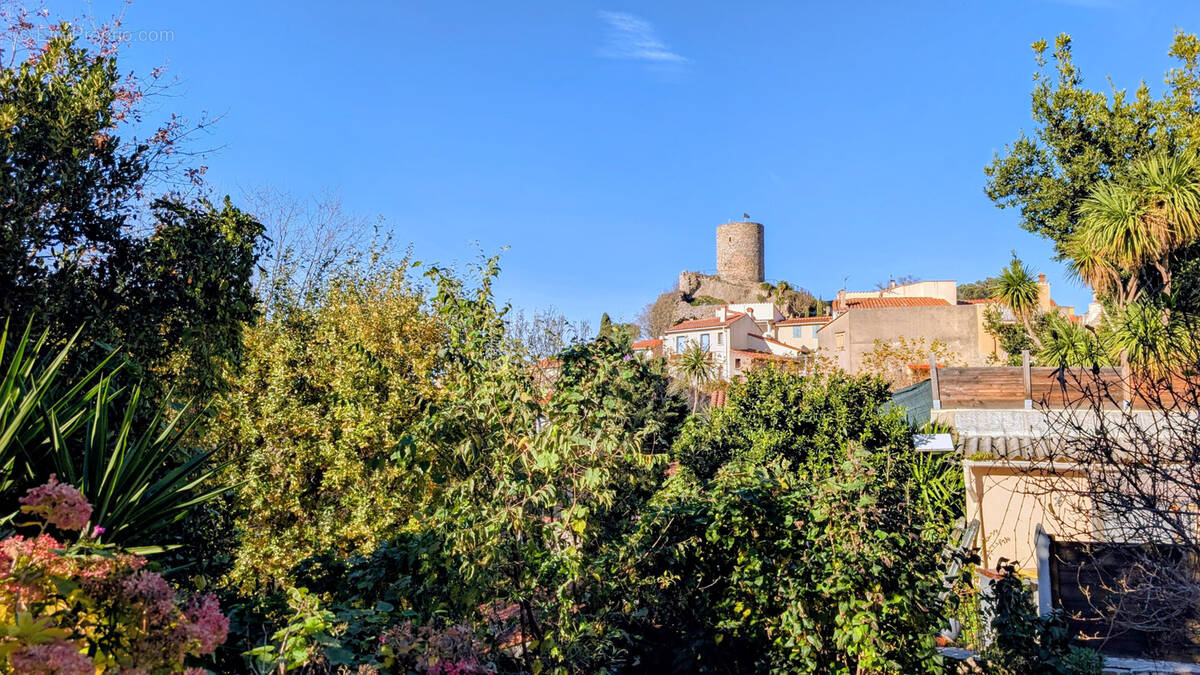 Maison à LAROQUE-DES-ALBERES