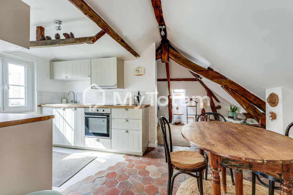 Appartement à PARIS-11E