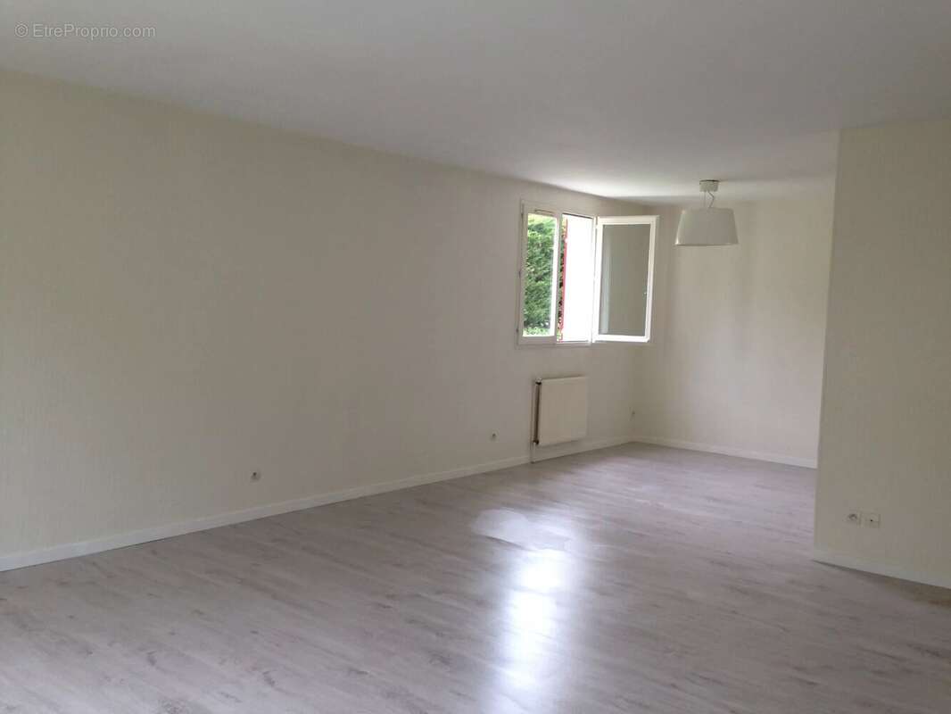 Maison à SAINT-JEAN