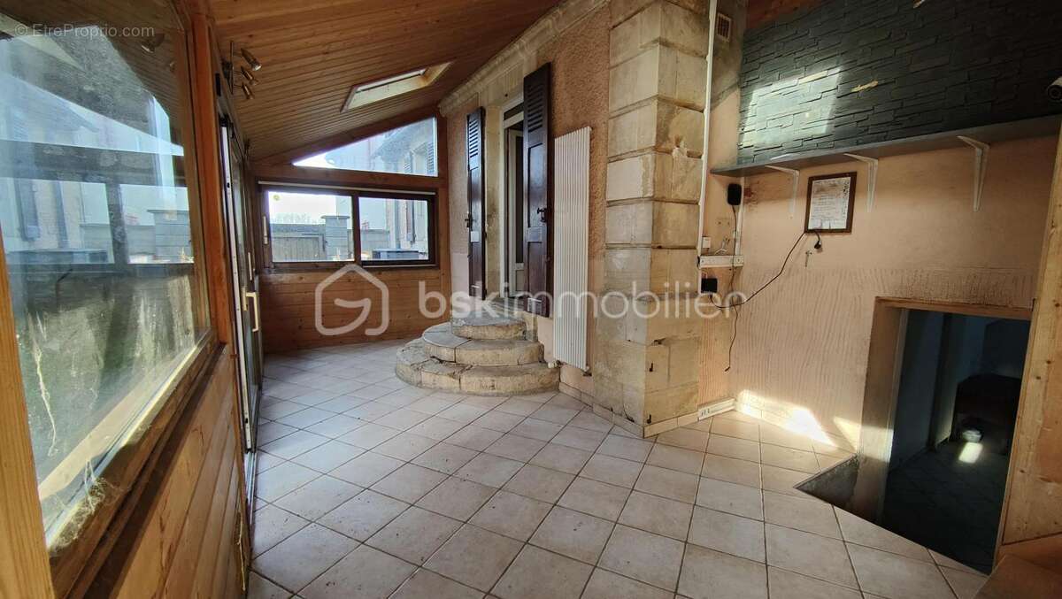 Maison à TRONSANGES