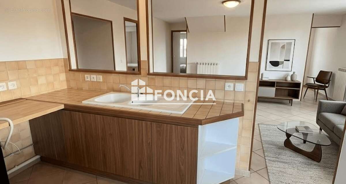 Appartement à VILLARD-BONNOT