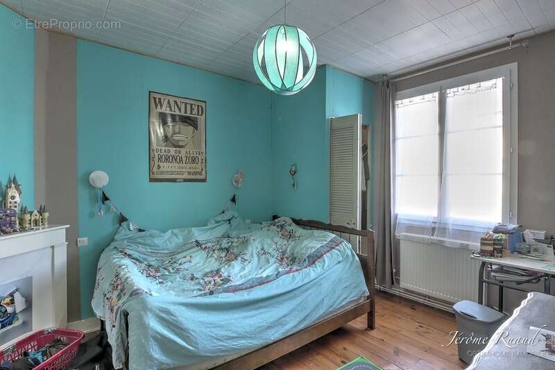 Maison à LE PALAIS-SUR-VIENNE