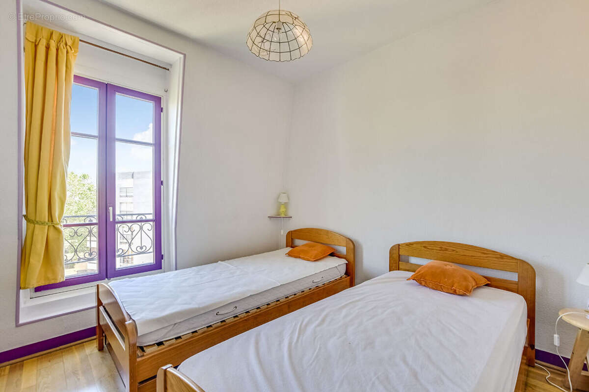 Appartement à PARIS-19E