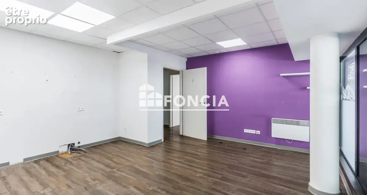 Appartement/local proffessionnel de 89 m2 - photo 4