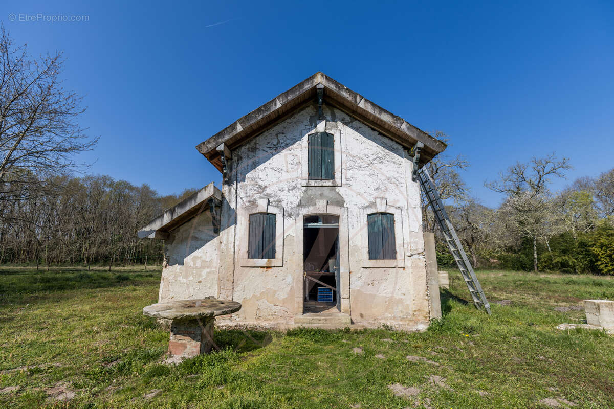Maison à CAMPAGNE