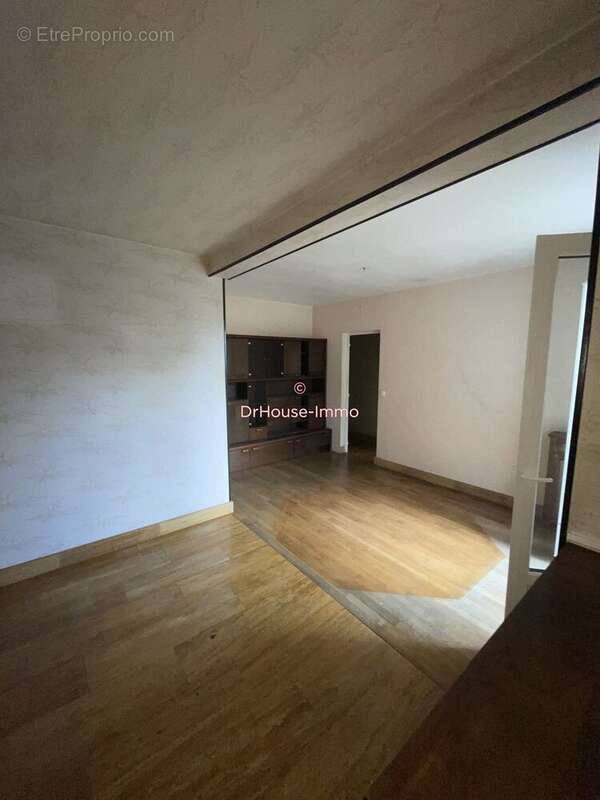 Maison à VILLIERS-SUR-ORGE