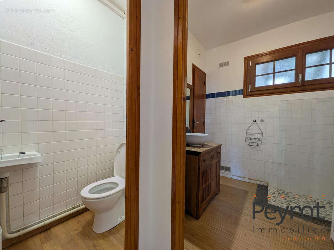 Maison 9 pièces 170 m² à vendre à Bolquere (66210) - photo 6