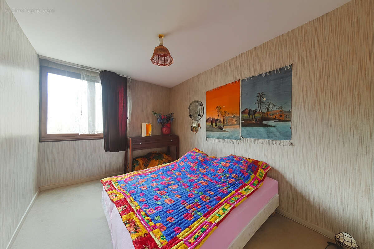 Appartement à FONTENAY-LE-FLEURY