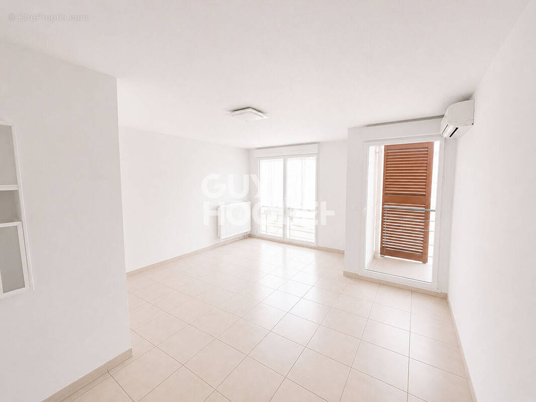 Appartement à OULLINS