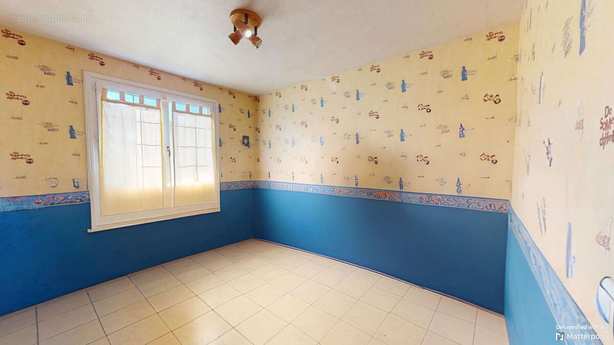 Maison à SAINT-CHERON