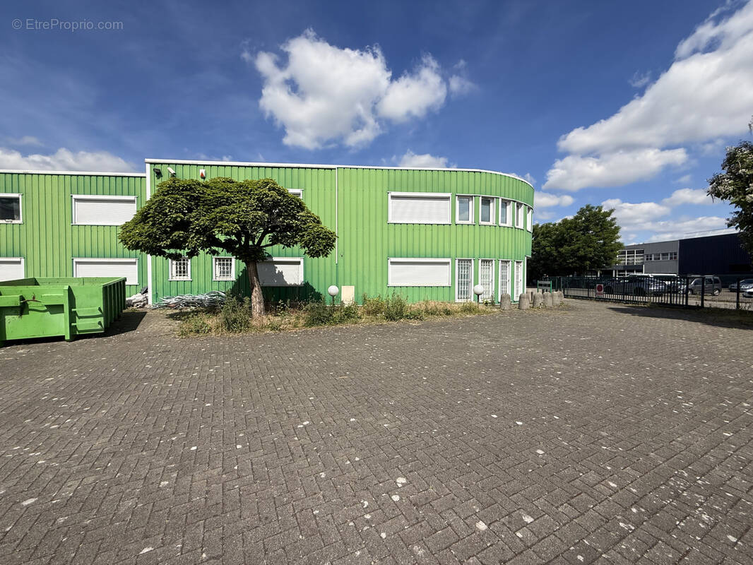 Commerce à WEYERSHEIM