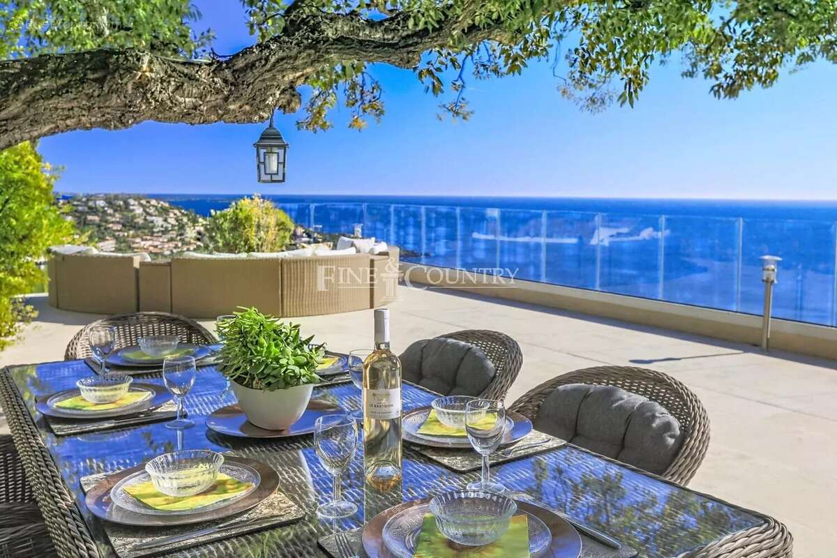 Maison à THEOULE-SUR-MER